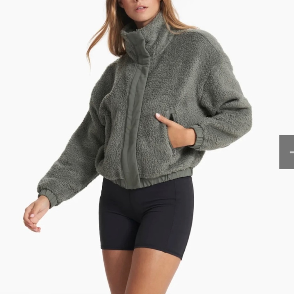 Vuori Cozy Sherpa Jacket - Dusty Pine